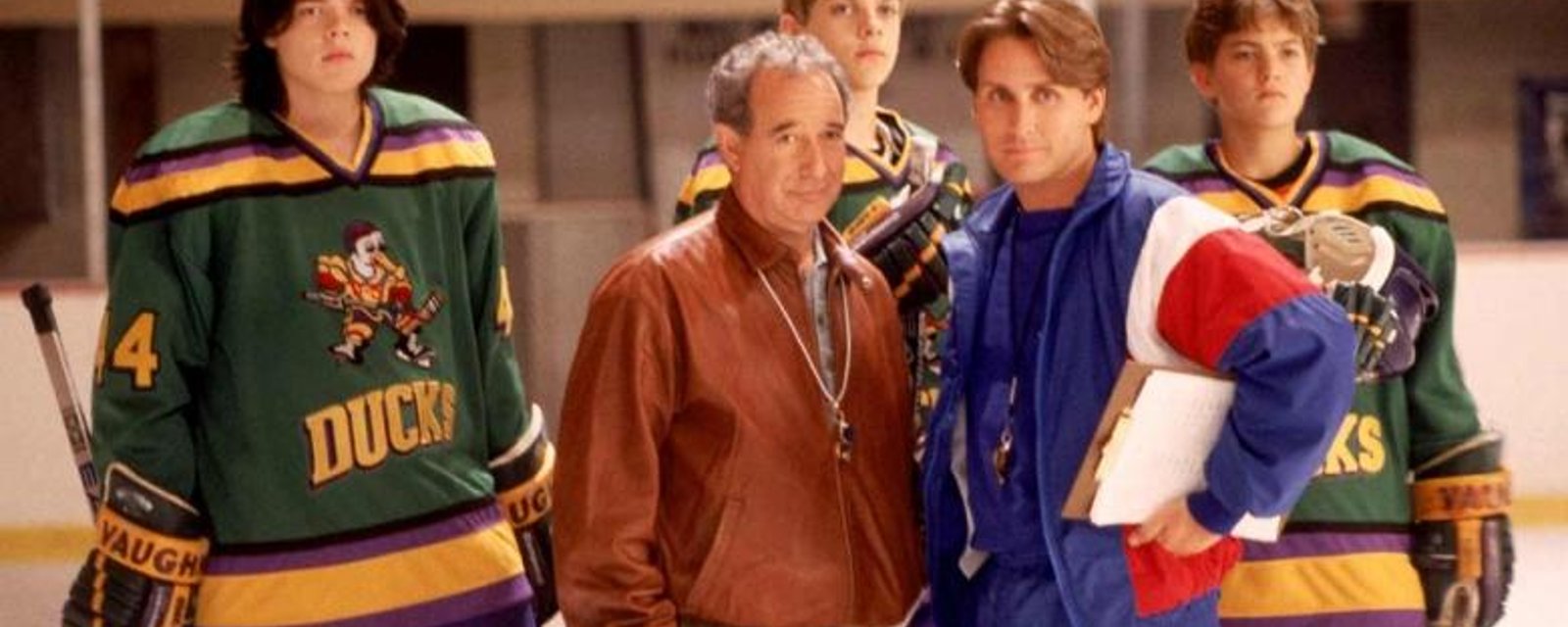 Voici à quoi ressemblent les jeunes acteurs de Mighty Ducks 25 ans plus tard!