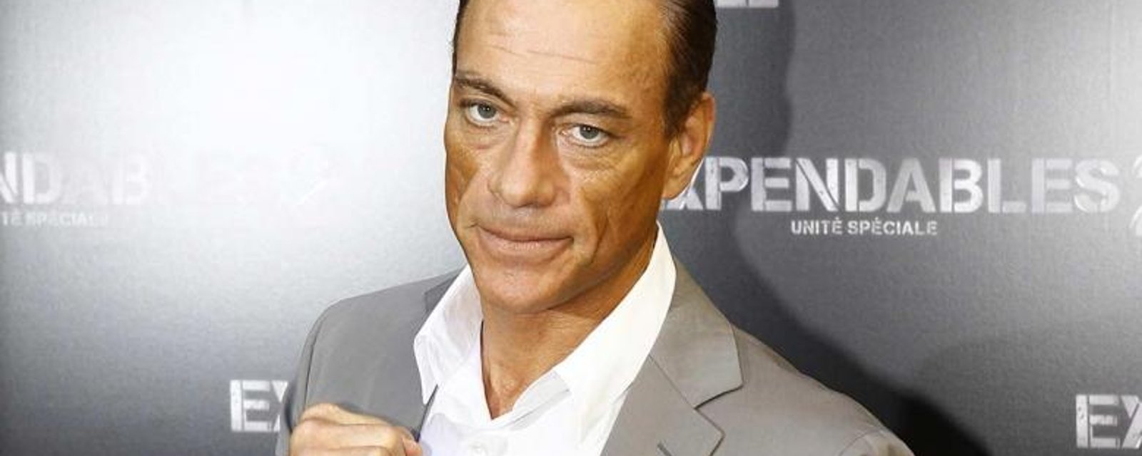 La fille de Jean-Claude Van Damme est plus que sexy... elle est une dure!