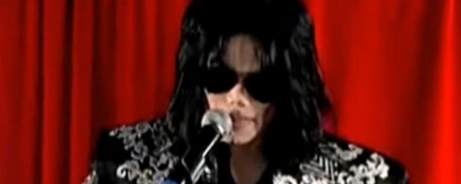 Un selfie très troublant laisse croire que Michael Jackson pourrait être encore vivant...
