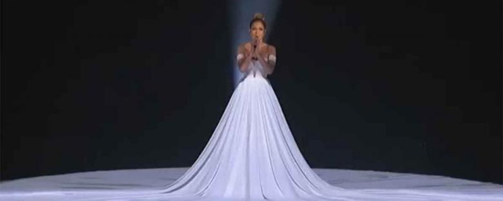 La fois où la robe de Jennifer Lopez a volé la vedette à sa voix...
