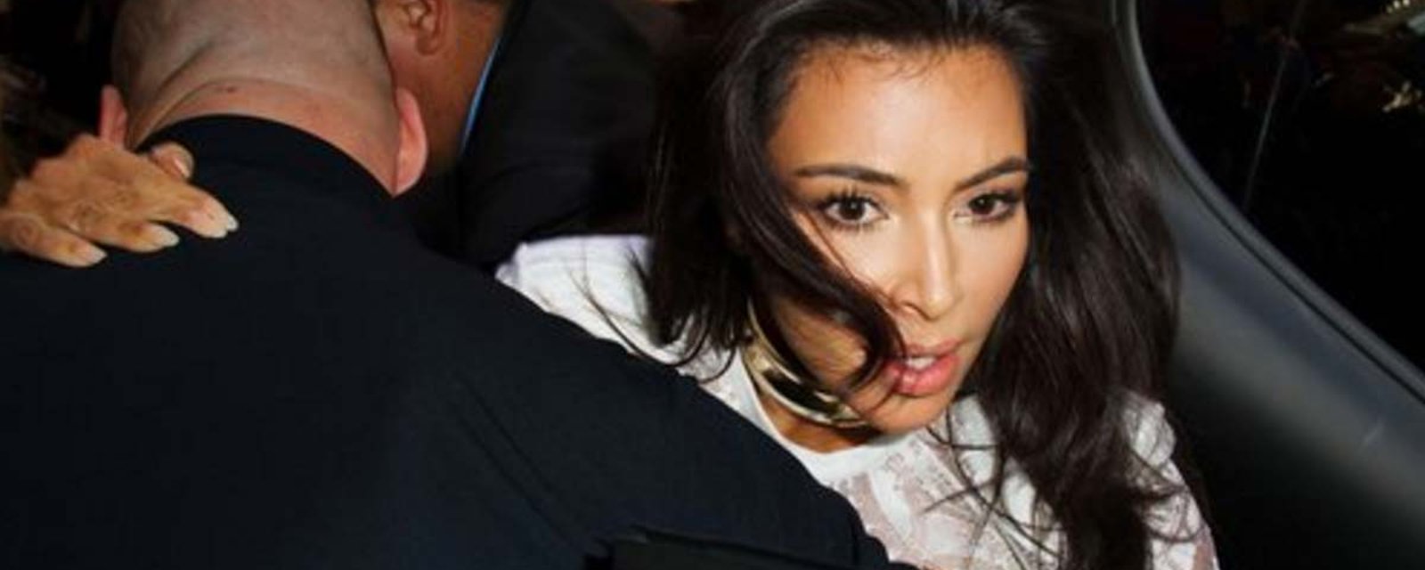 Kim Kardashian agressée et volée!