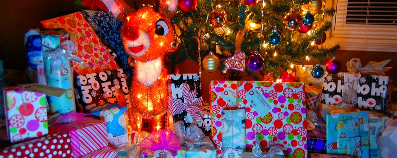 IMPORTANT: n'offrez pas trop de cadeaux du Père-Noël à vos enfants... voici pourquoi!