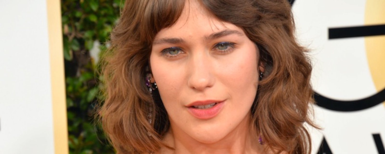 La tenue de cette actrice a fait jaser sur le tapis rouge des Golden Globes...