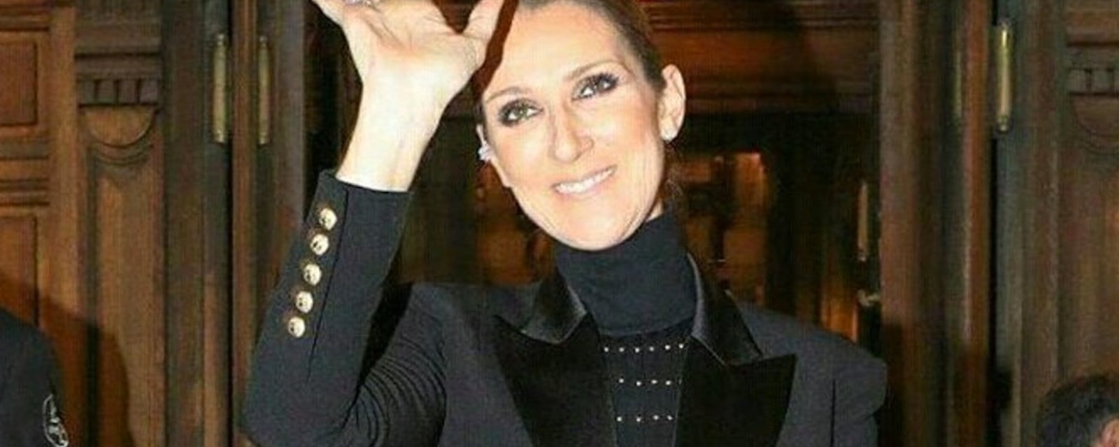 Céline Dion jette le monde à ses pieds avec son nouveau look! 