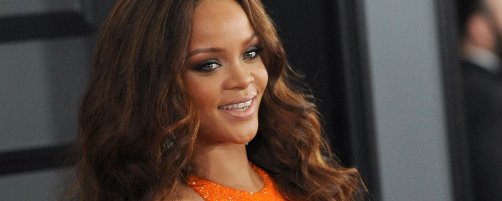 Rihanna photographiée en plein ébats avec un célèbre millionnaire...