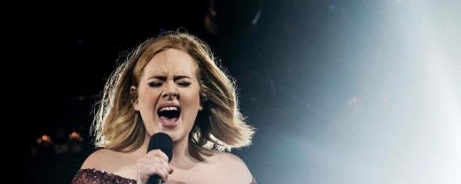 Adele pose un geste qui nous rappelle pourquoi elle est une des artistes les plus aimées de la planète