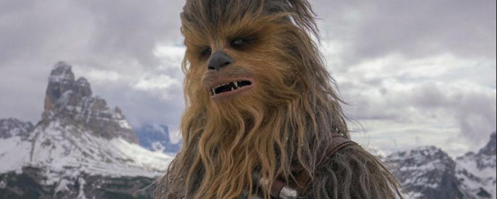 DERNIÈRE HEURE: L'acteur qui jouait Chewbacca dans Star Wars est décédé