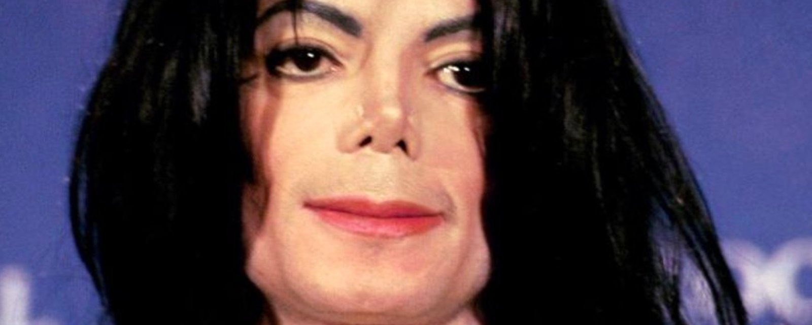 Le sosie de Michael Jackson sème la folie sur le web