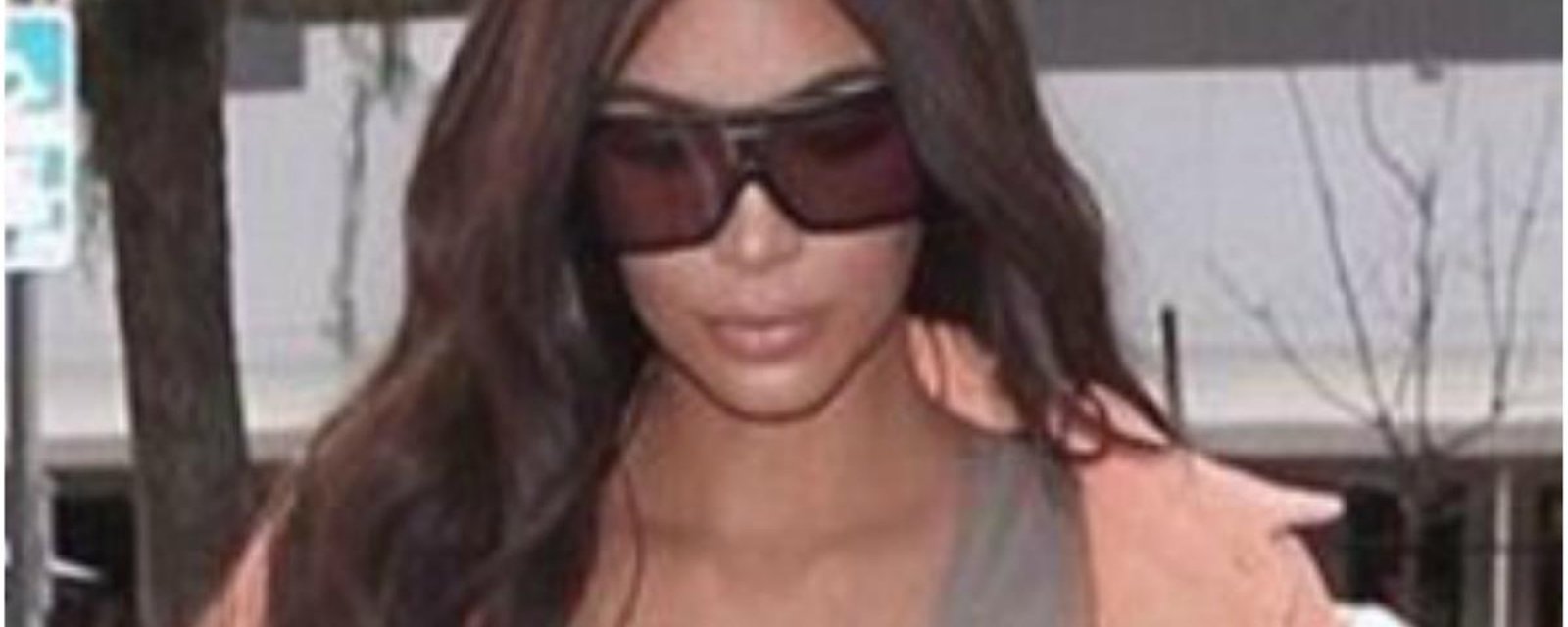 Kim Kardashian met une photo en ligne et se couvre de ridicule à cause d'un détail bien particulier