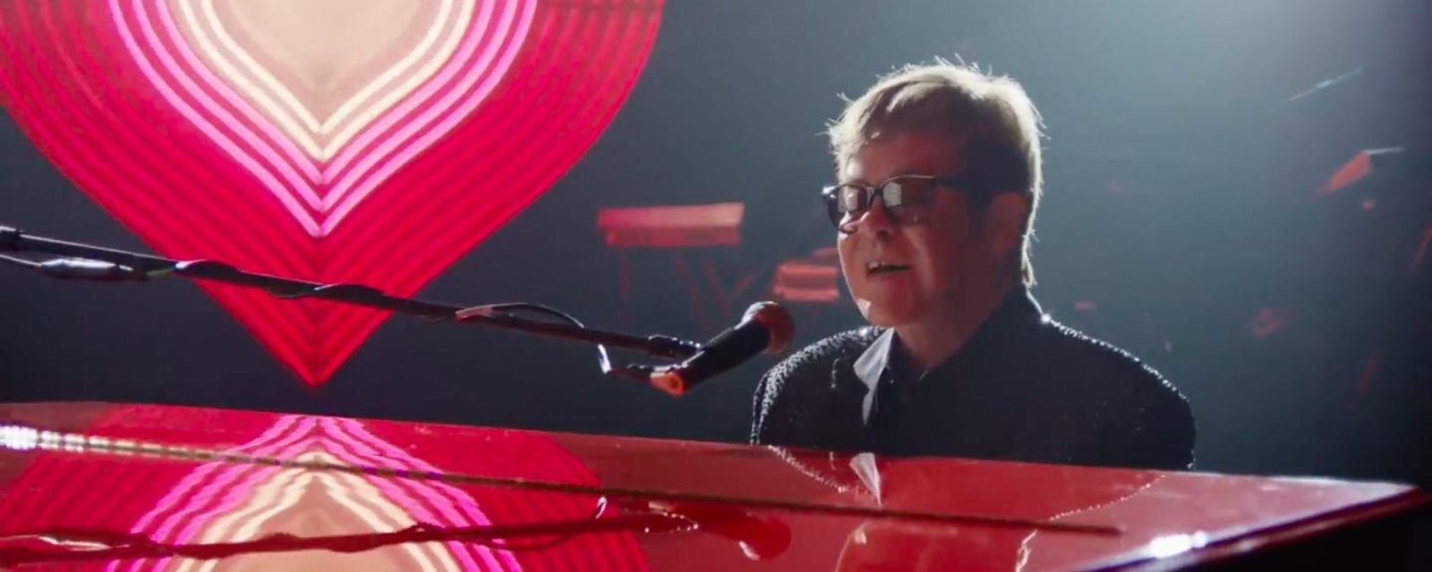 Cette pub mettant en vedette Elton John est la plus belle chose que vous verrez aujourd'hui
