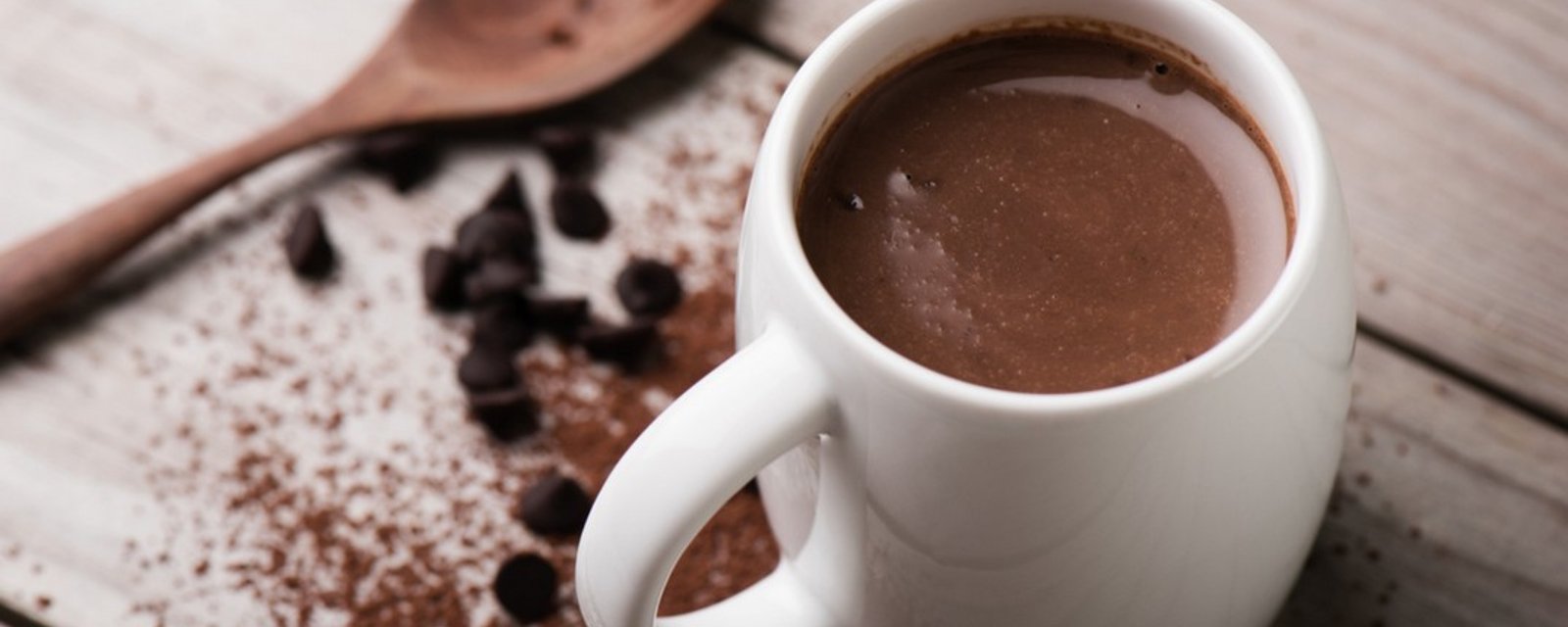 Plaisir chocolaté : la recette d’un délicieux chocolat chaud fait maison!