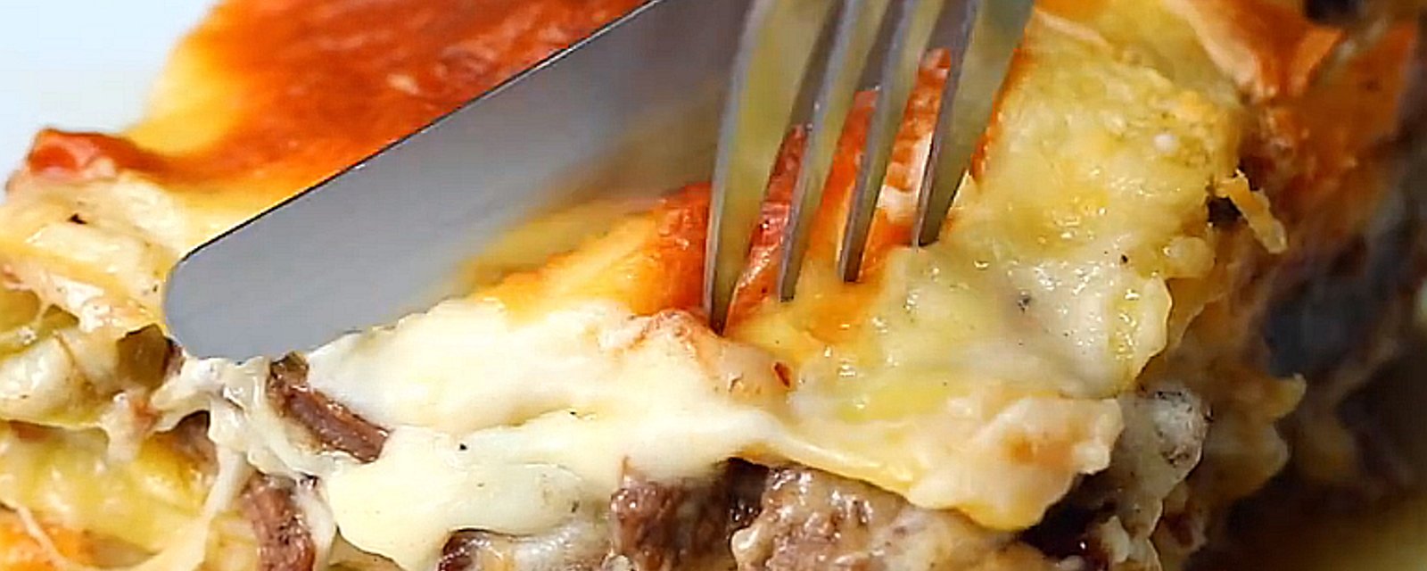 Vous aurez un coup de coeur pour cette lasagne au bifteck et au fromage