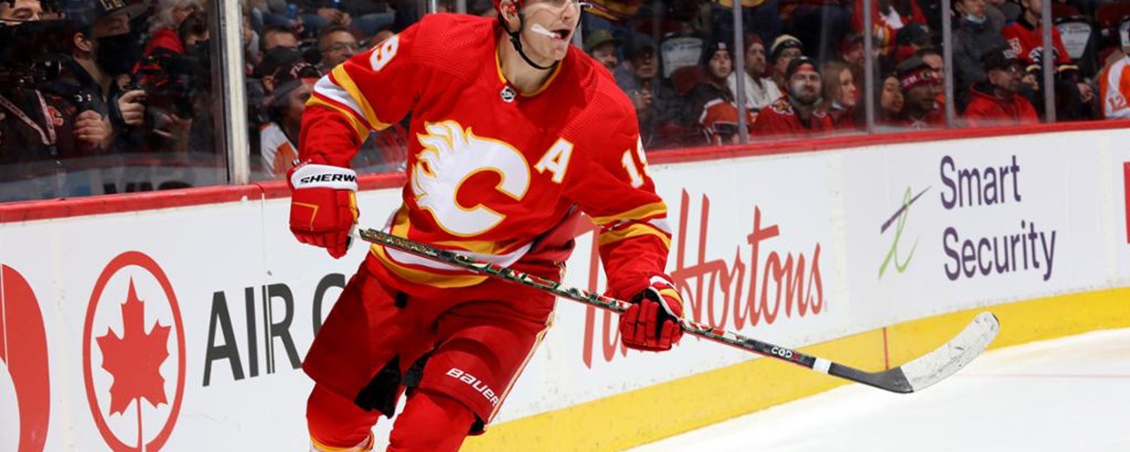 Les Flames échangent Matthew Tkachuk aux Panthers !