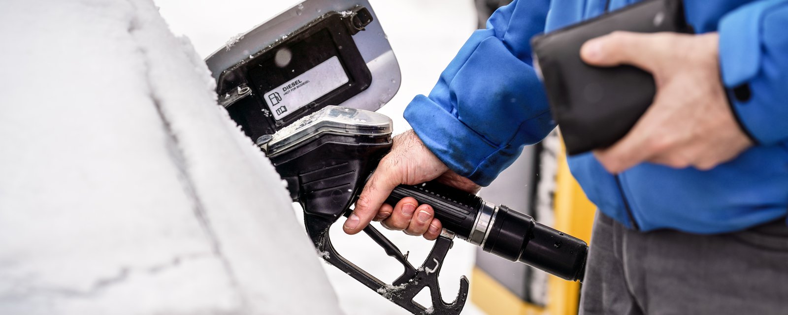 Les résidents de ces 4 villes du Québec recevront un rabais d'essence