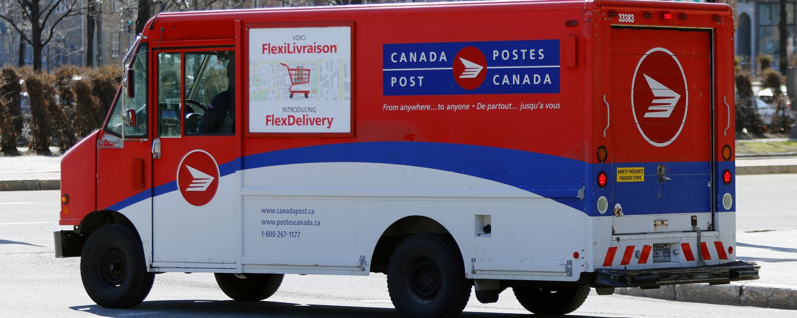 Postes Canada recherche 4000 employés pour les colis de Noël