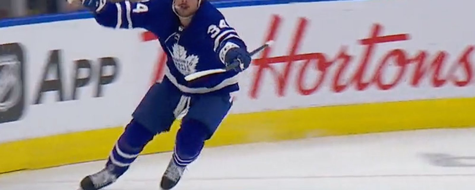 Matthews blows the roof of Scotiabank Arena with a late go-ahead goal