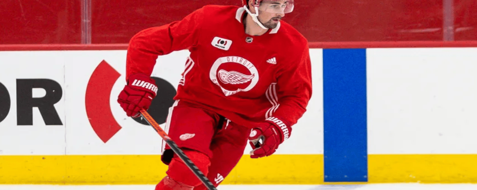 Dylan Larkin returns to practice for Red Wings 
