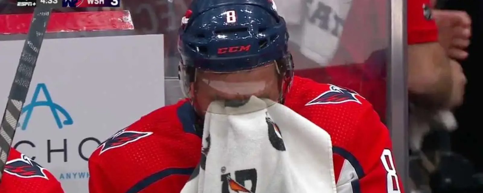 Alex Ovechkin getting played by the Capitals?!