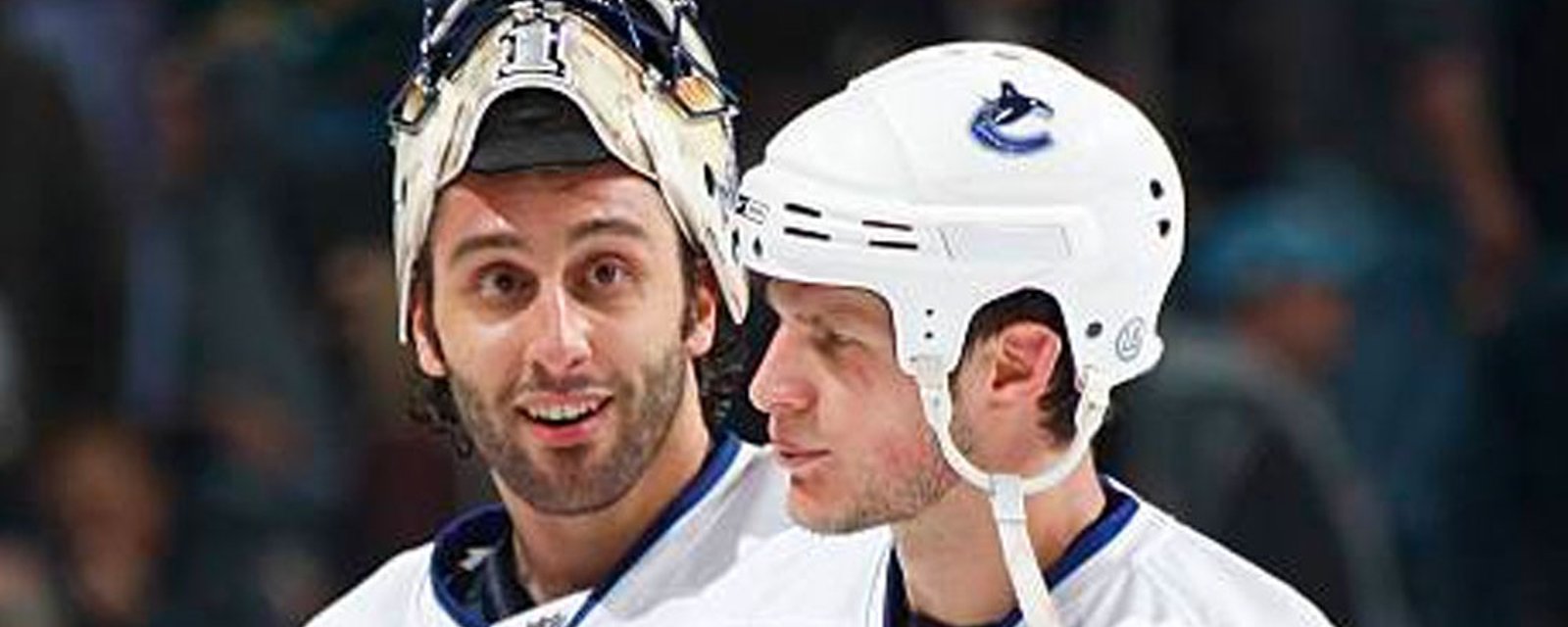 Luongo buries himself and Bieksa after Canucks contract announcement