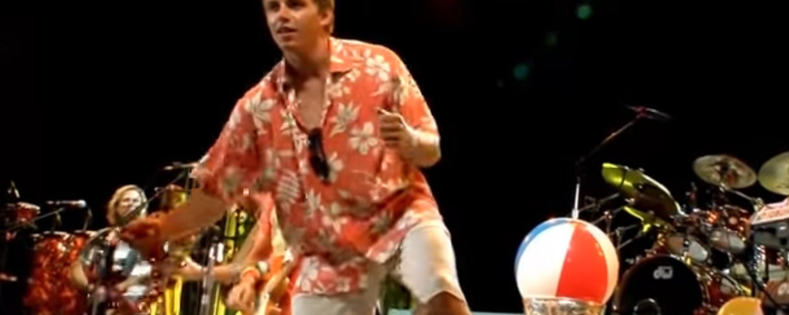 In honor of the late Jimmy Buffett: The Kaner Shuffle.