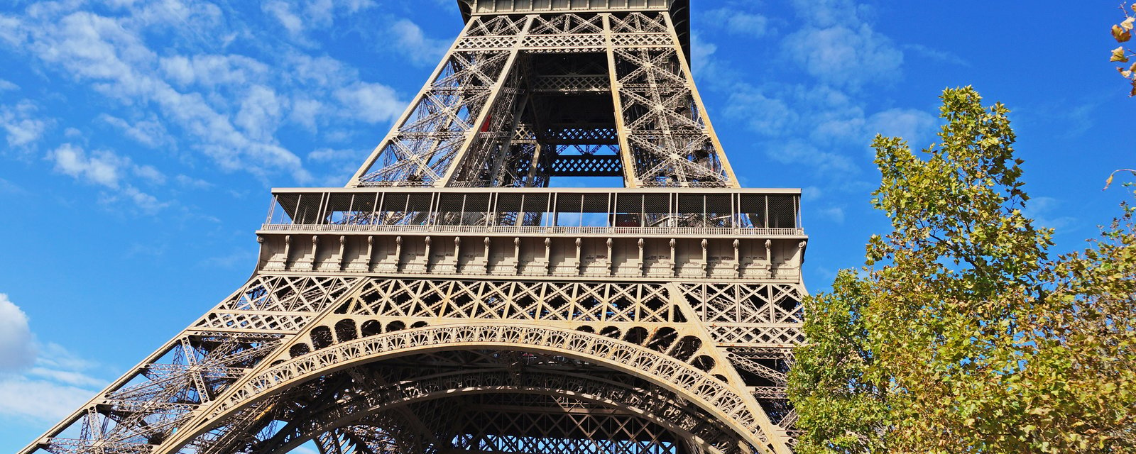 Un appartement secret se trouve au sommet de la tour Eiffel