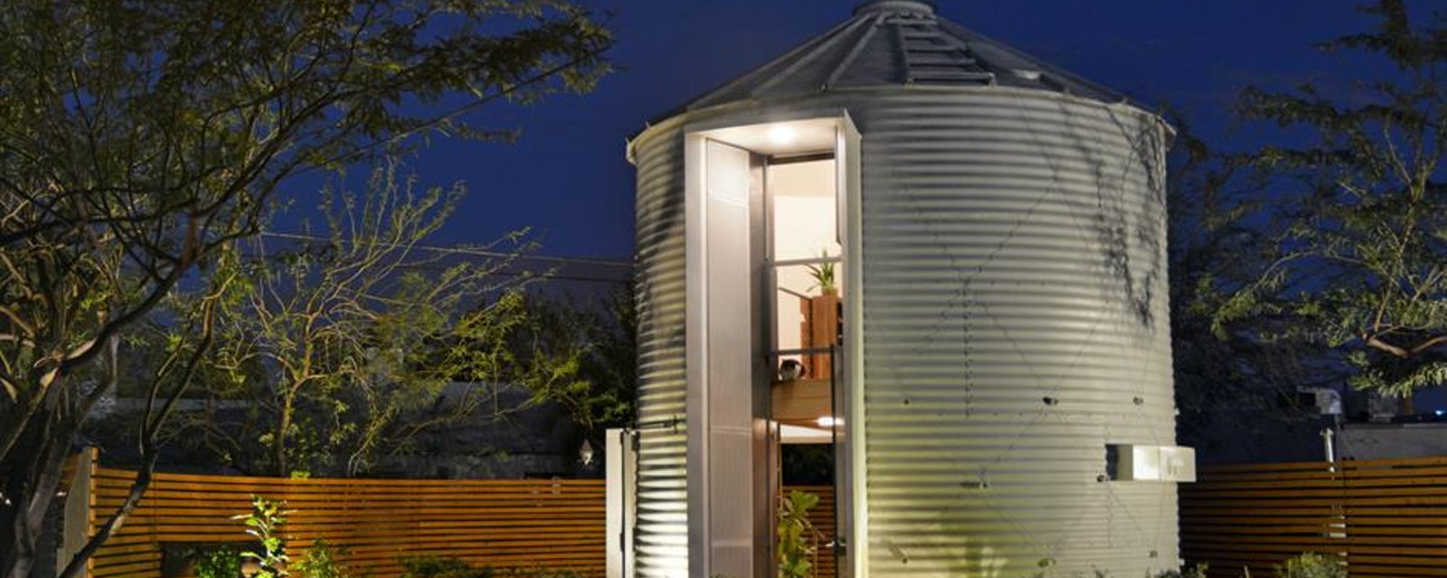 De silo à grains à charmante petite maison confortable