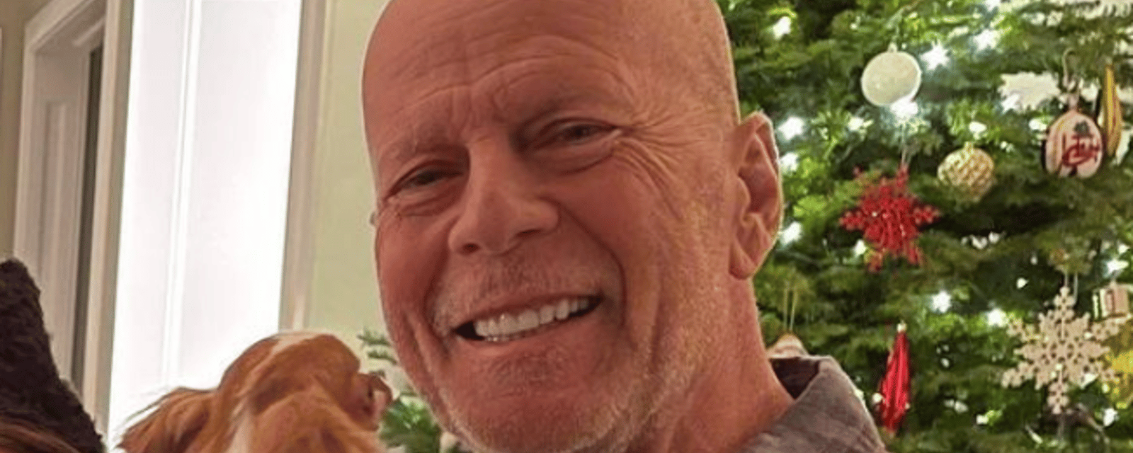 Bruce Willis passe de magnifiques moments pendant les fêtes en compagnie de ses proches. 