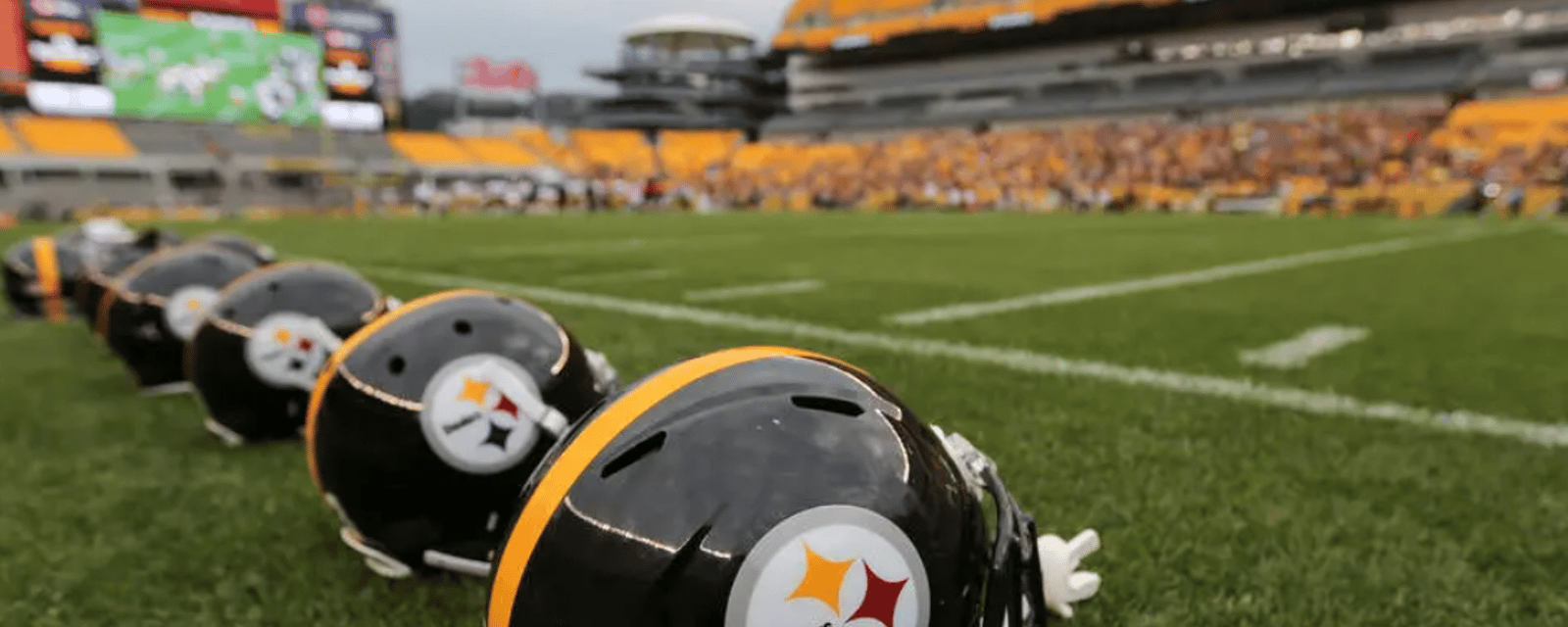 Report: Steelers could target veteran QB 