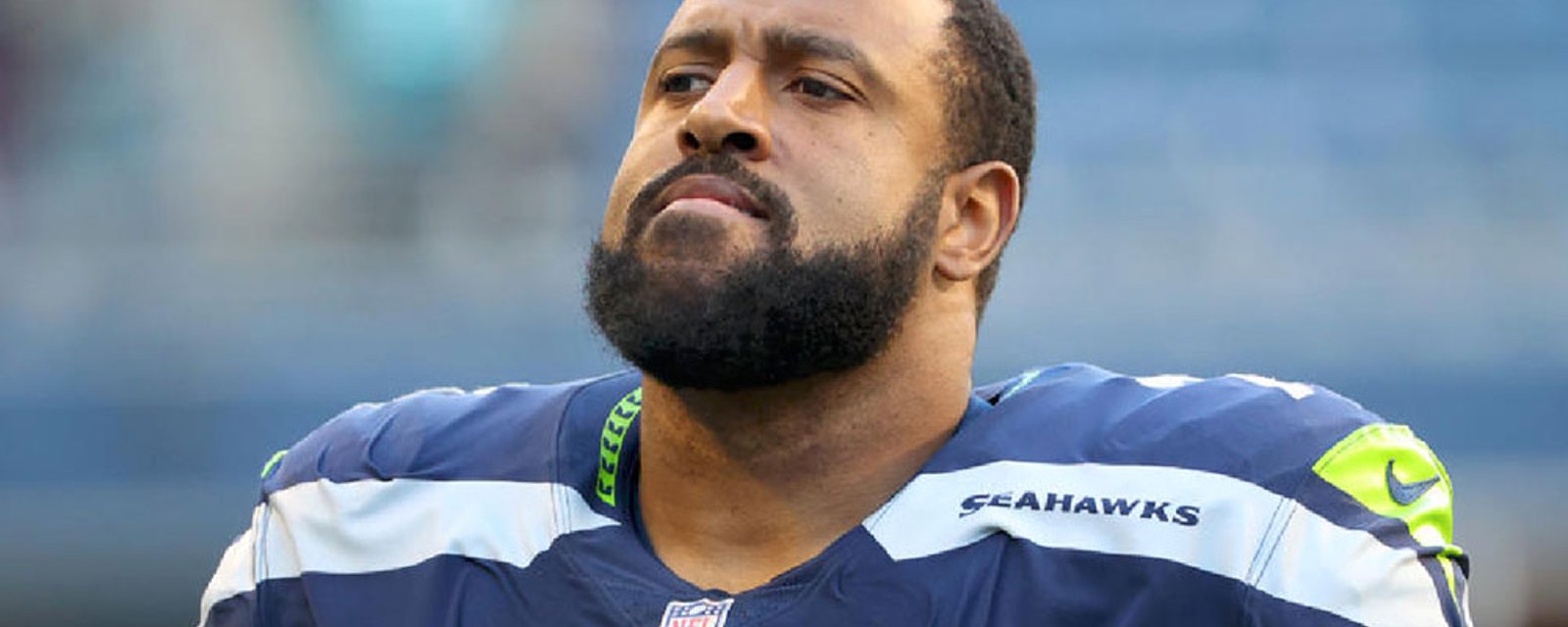 Free agent OT Duane Brown arrested at LAX on weapons charge 