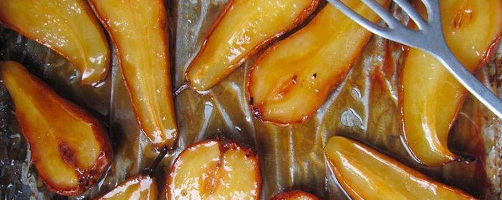 Un délice rapide: les poires rôties à la cassonade 