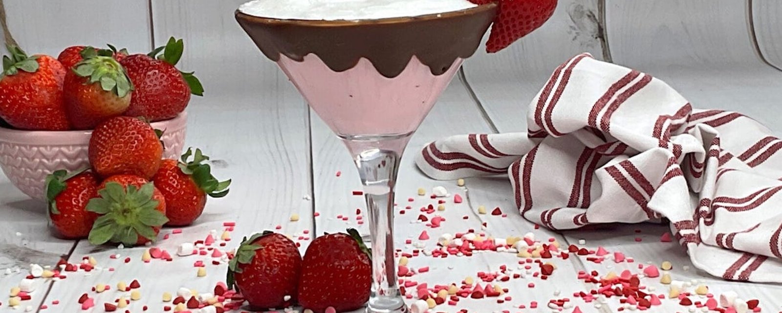 Cocktail gourmand: le Martinie shortcake aux fraises