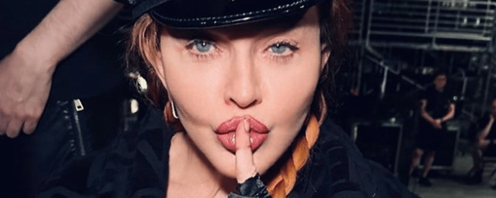 Madonna répond aux deux fans qui ont porté plainte parce qu'elle a été en retard à son concert