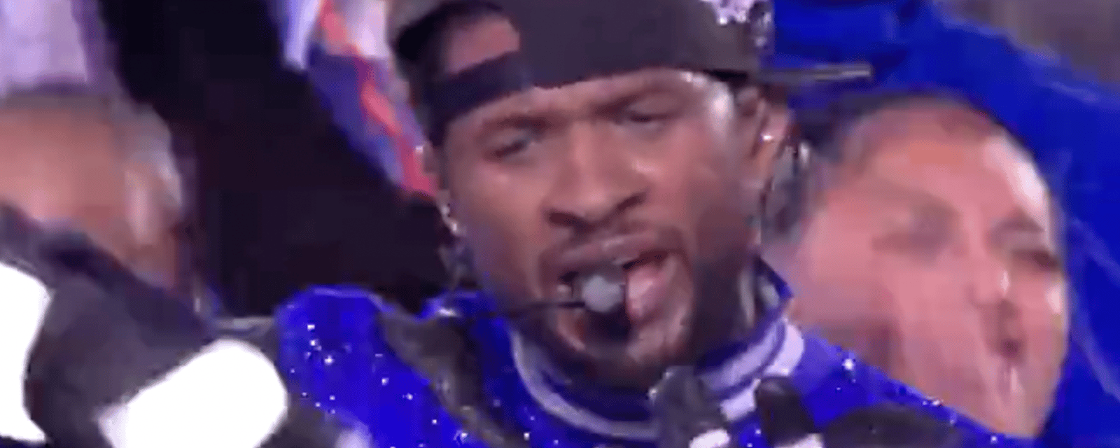 Usher fait sensation lors du show de la mi-temps du Super Bowl mais un détail déçoit de nombreux internautes