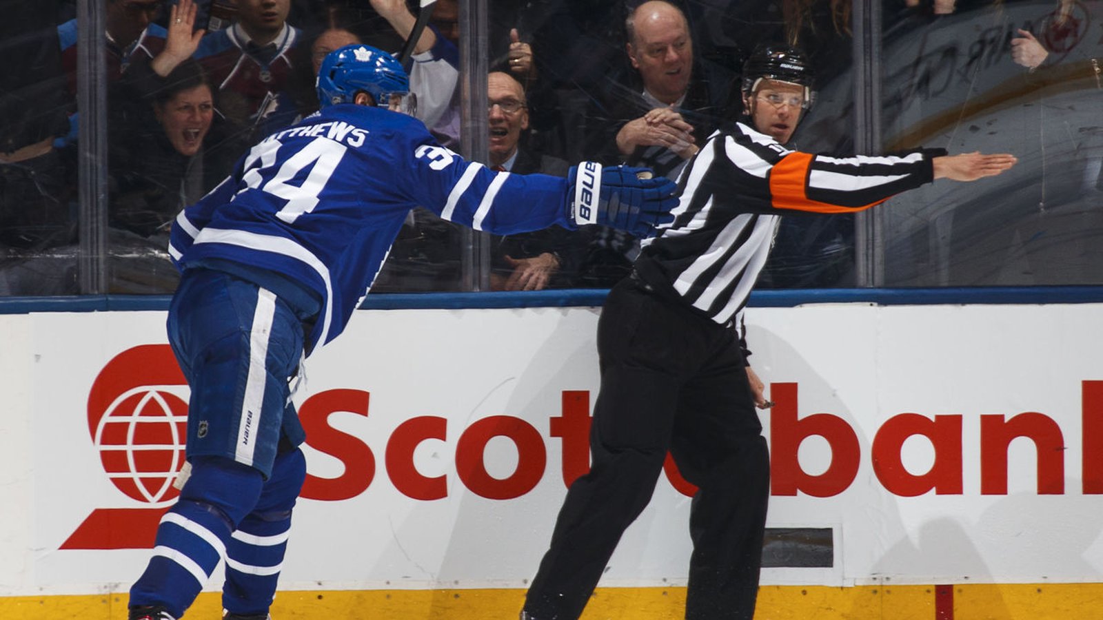 Les Maple Leafs instaurent une nouvelle procédure pour se rapprocher des arbitres