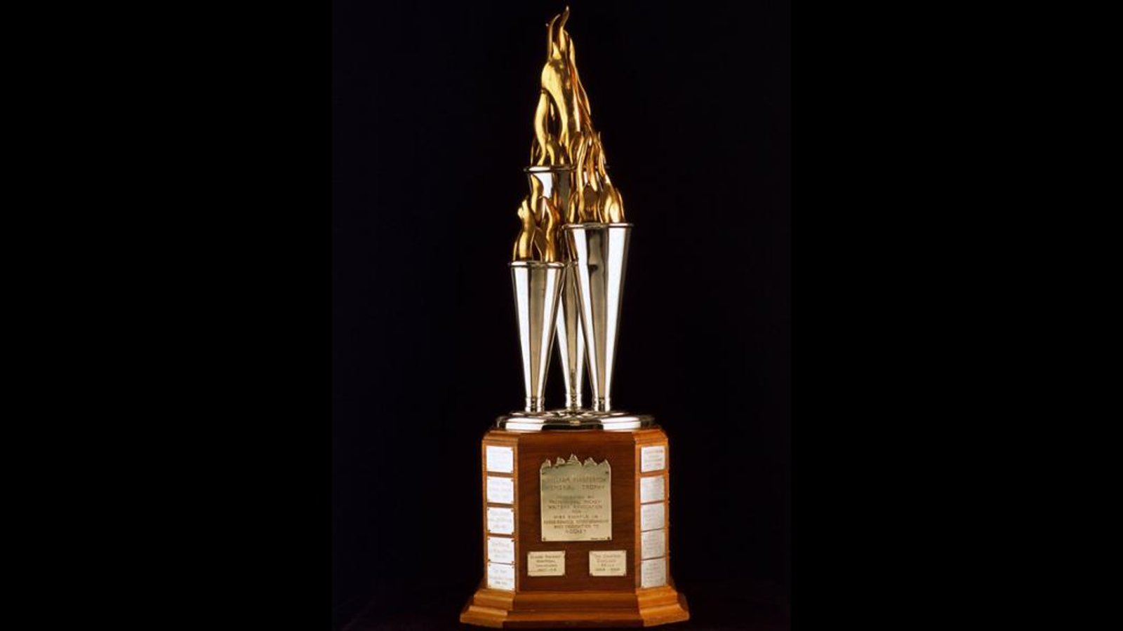 La LNH dévoile les trois finalistes pour le trophée Bill Masterton