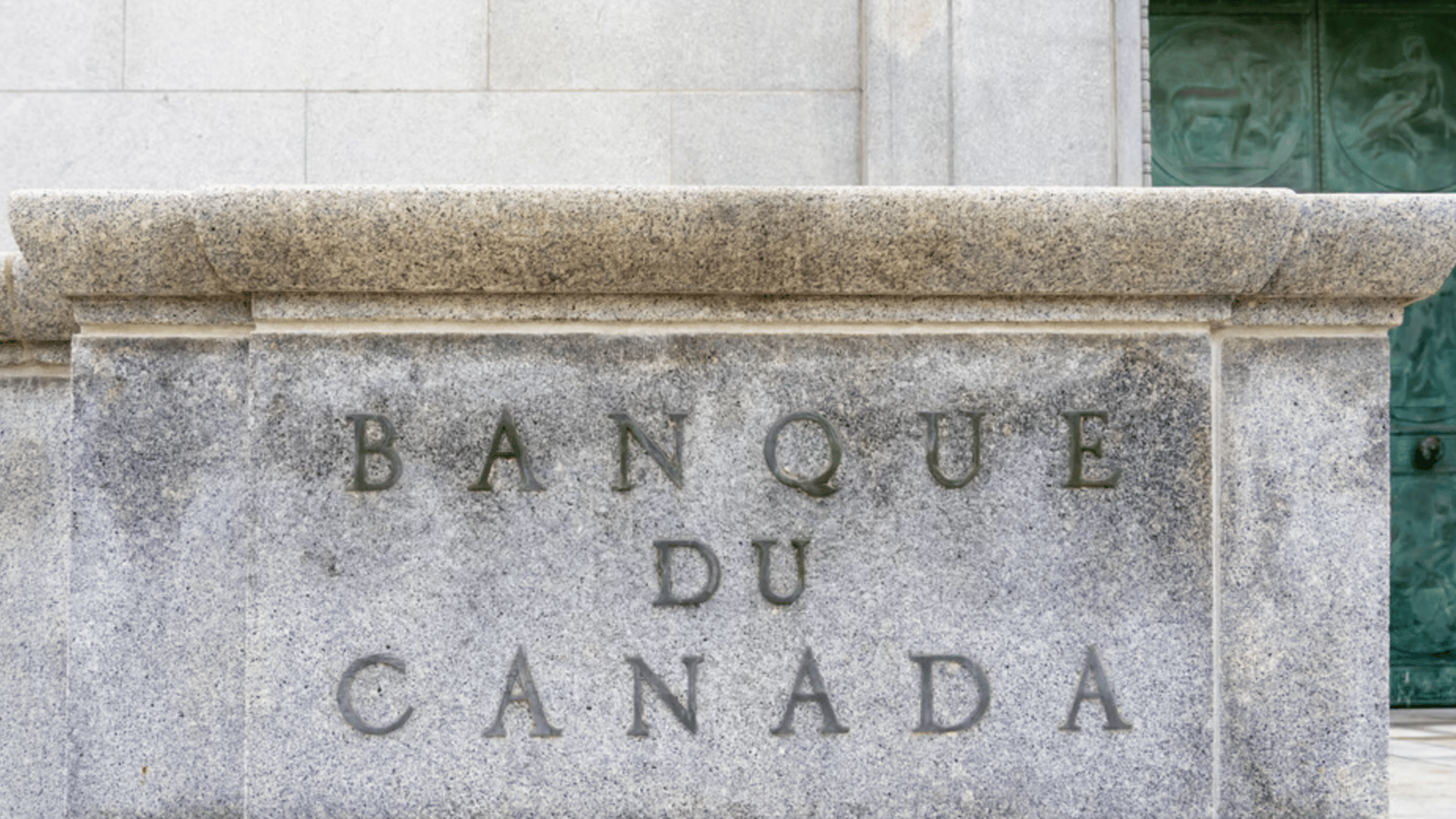 Les experts se prononcent concernant la décision que prendra la Banque du Canada avec le taux directeur