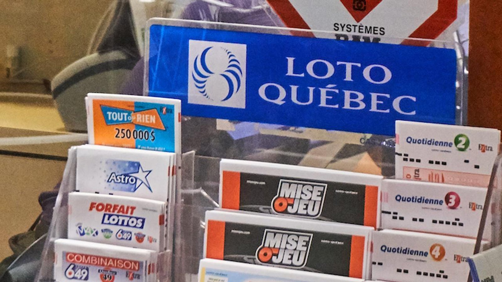 Le gros lot du Lotto-Max atteint une somme astronomique et de nombreux Québécois vont tenter leur chance