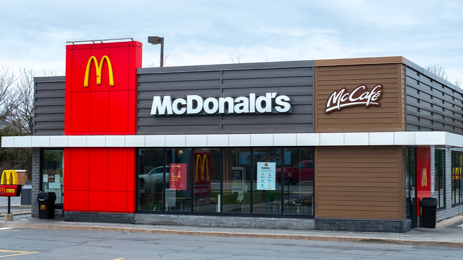 McDonald’s ajoute deux délicieux burgers à son menu McValeur très abordable 