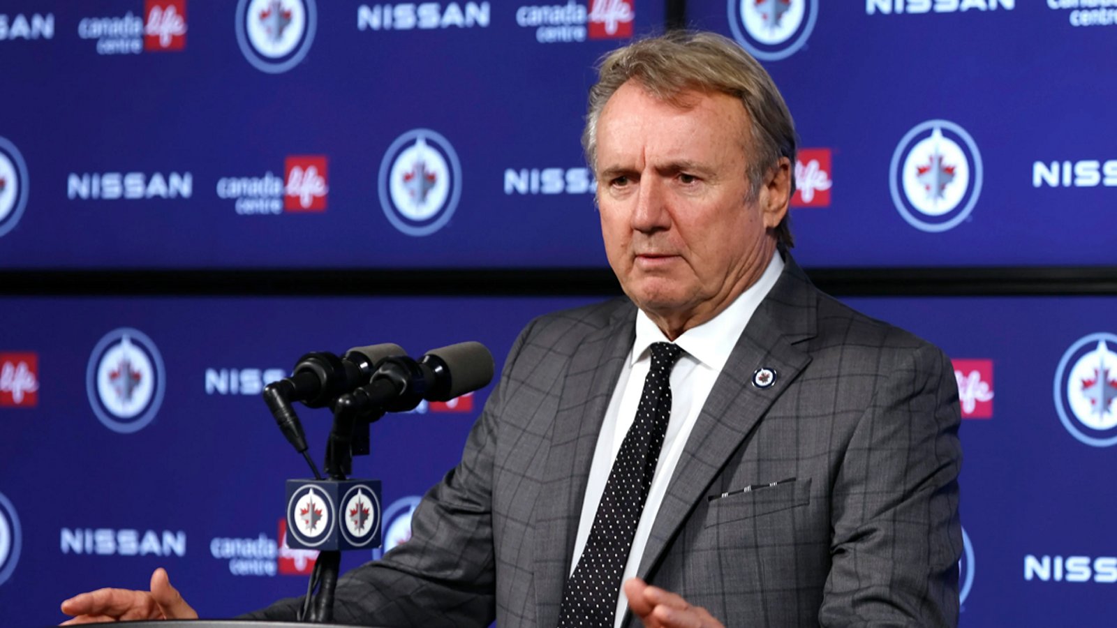 Jets head coach Rick Bowness makes a sad announcement.