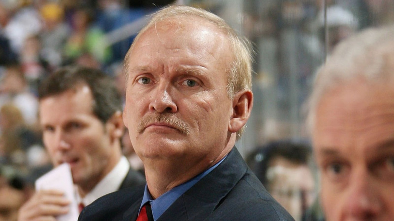 Sabres officially re-hire head coach Lindy Ruff
