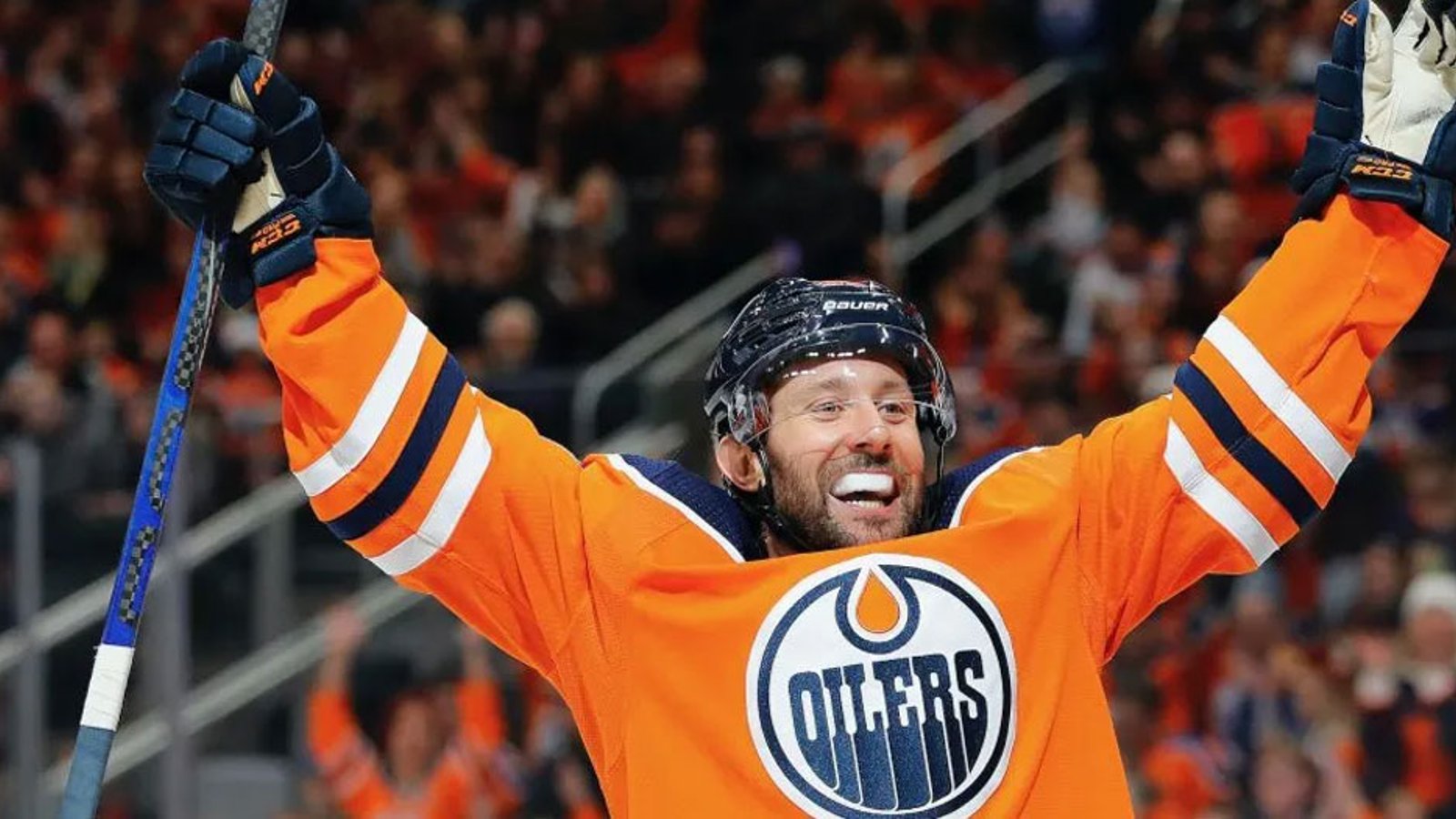 Sam Gagner retires and is immediately hired by NHL team