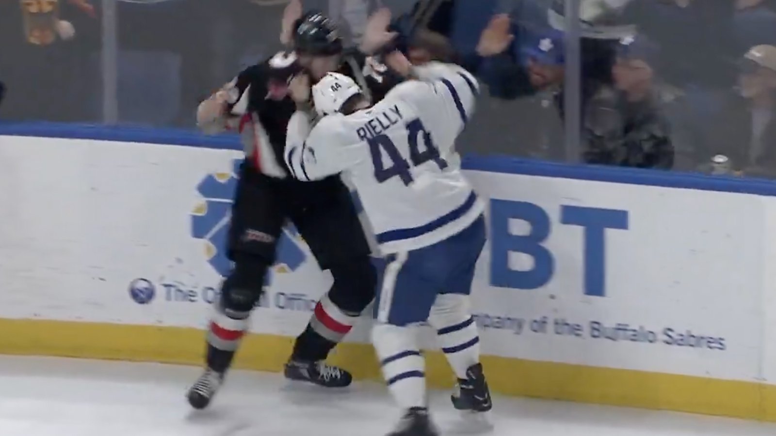 Morgan Rielly jumps Tage Thompson for rocking Auston Matthews!