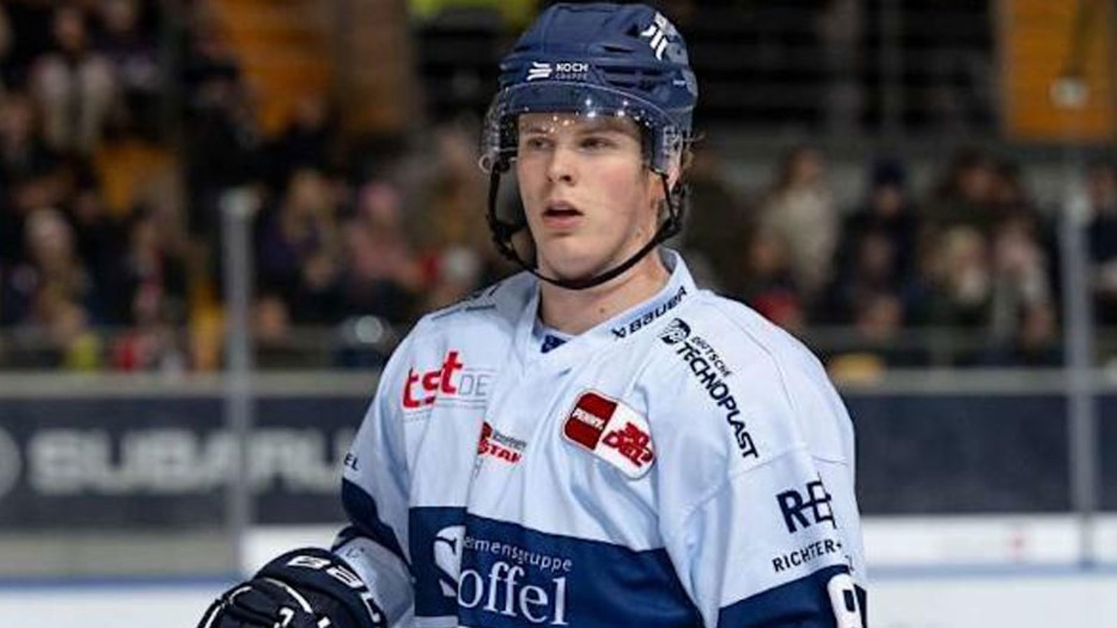 Oilers sign 23 year old, 6'5 German free agent center Samanski to two year contract 
