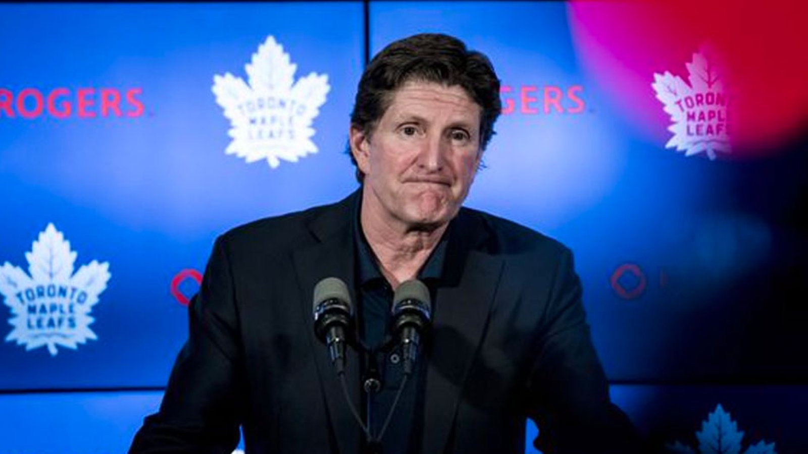 Canucks linked to Mike Babcock as they continue to spiral