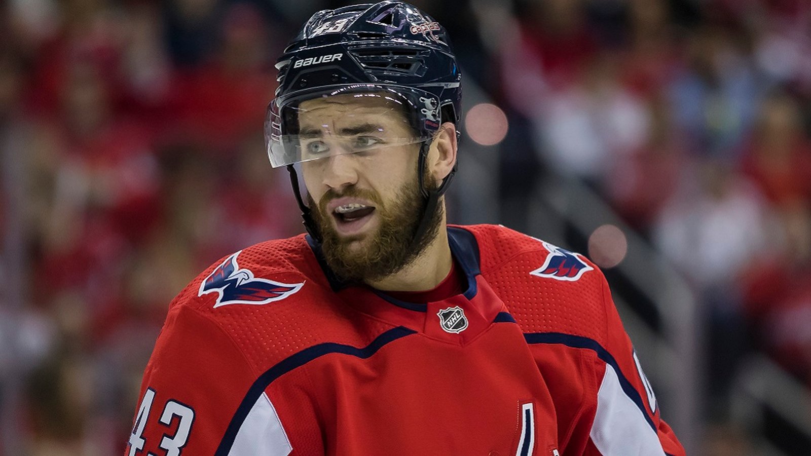 Tom Wilson disrespected in the bathrooms of the Bell Centre.