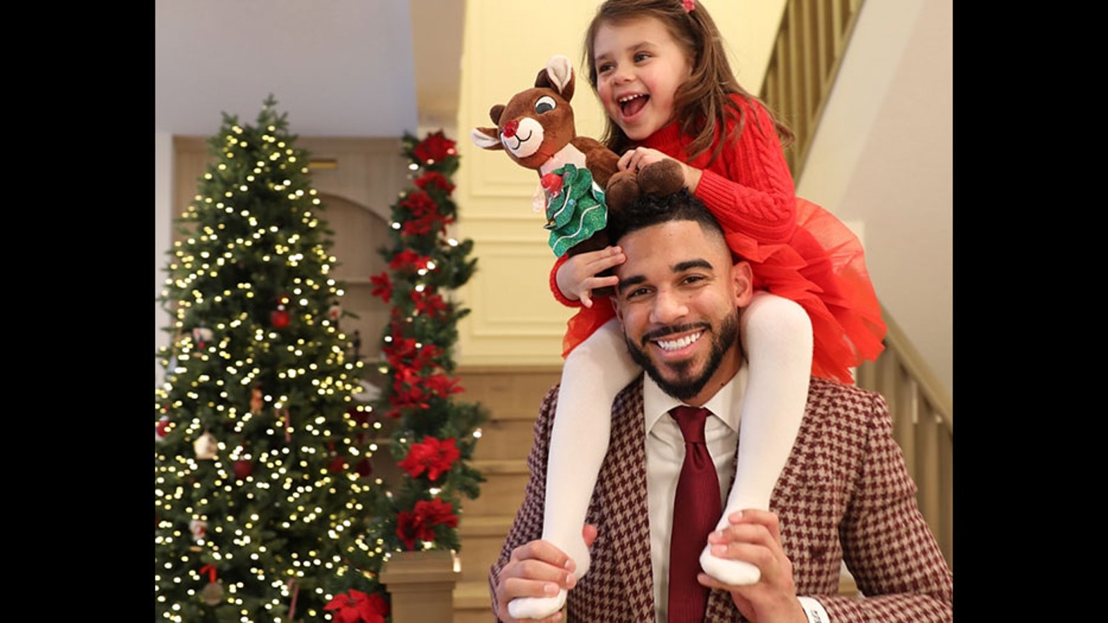 Evander Kane saves Christmas for over 200 Edmonton kids