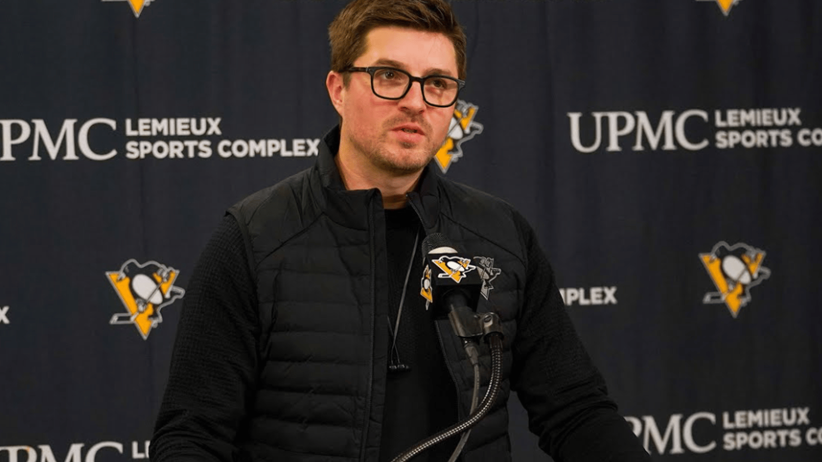 Kyle Dubas “disappointed” in Penguins reaction to Jake Guentzel trade 