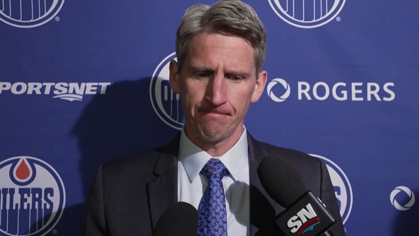 Kris Knoblauch makes big changes to Oilers lineup on Monday.