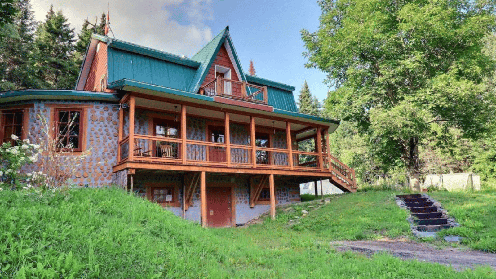 Fermette pleine de cachet sur 15 acres de forêt