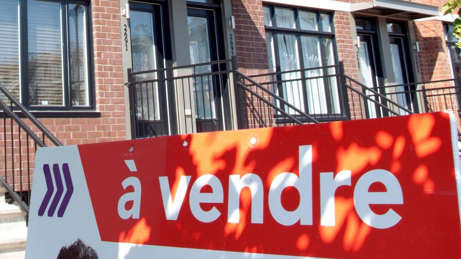 Mauvaise nouvelle pour les québécois qui pensaient acheter une maison dans les prochains mois.